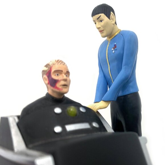 STAR TREK The Menagerie Hallmark Keepsake Christmas Ornament 2009 w/Light Sound - Picture 7 of 8